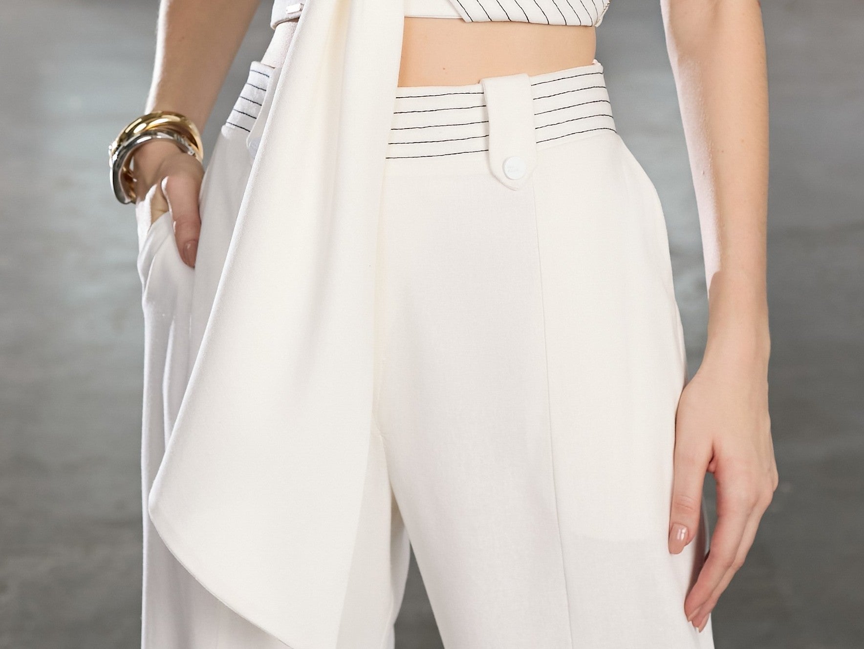 PANTALON CLASSIQUE EN LIN - OFF WHITE - TAILLE HAUT